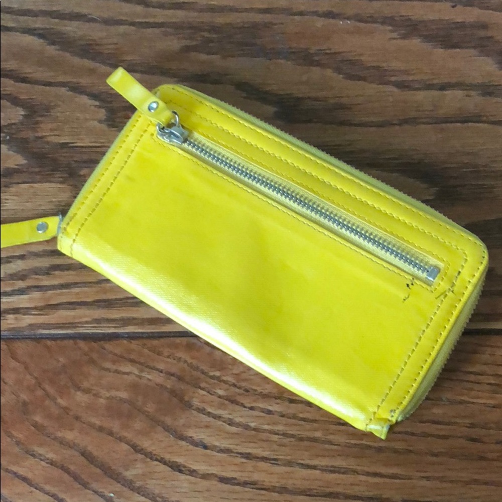 Yellow wallet